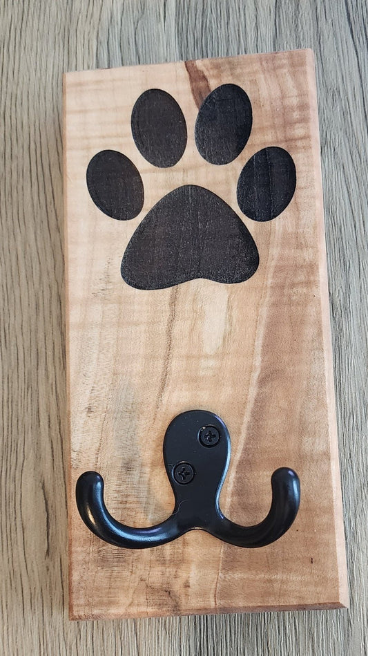 Ambrosia Maple Wall Mount Dog Paw Leash Holder