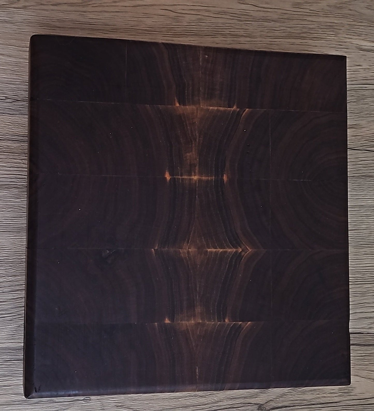 End Grain Walnut Cutting Board - Creative Spruce Woodworking