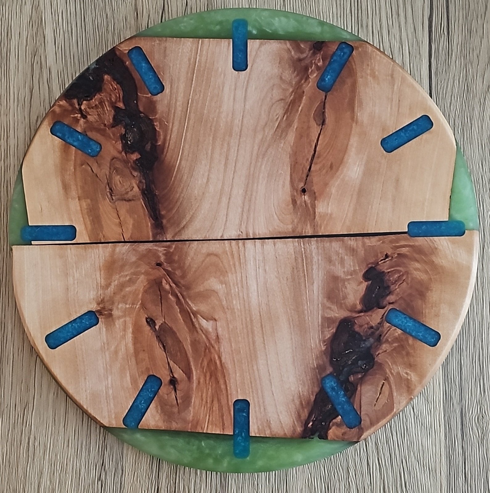 Sycamore Wood with Jade Epoxy Round Cutting Board Clock - Creative Spruce Woodworking